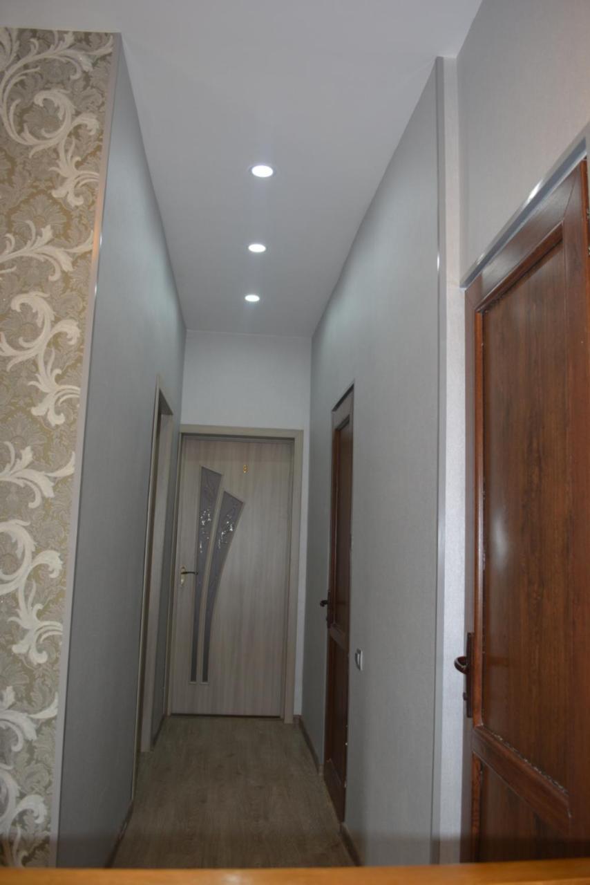 Golden Way Hotel Tbilisi Exterior photo